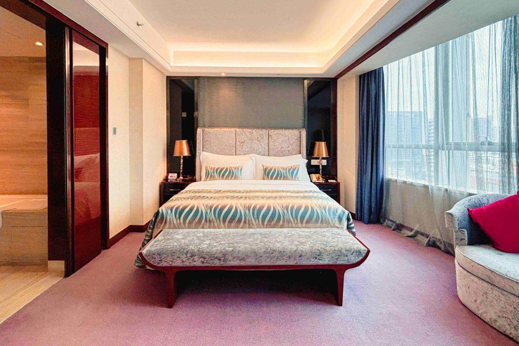 Sentosa Hotel Shenzhen Feicui Branch, Enjoy Tropical Swimming Pools And High-Class Fitness Club Екстериор снимка