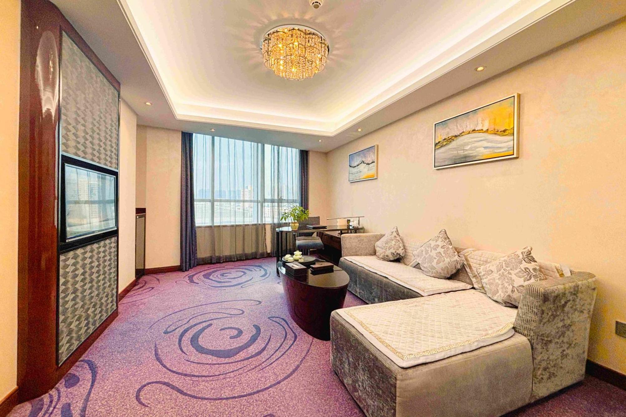 Sentosa Hotel Shenzhen Feicui Branch, Enjoy Tropical Swimming Pools And High-Class Fitness Club Екстериор снимка